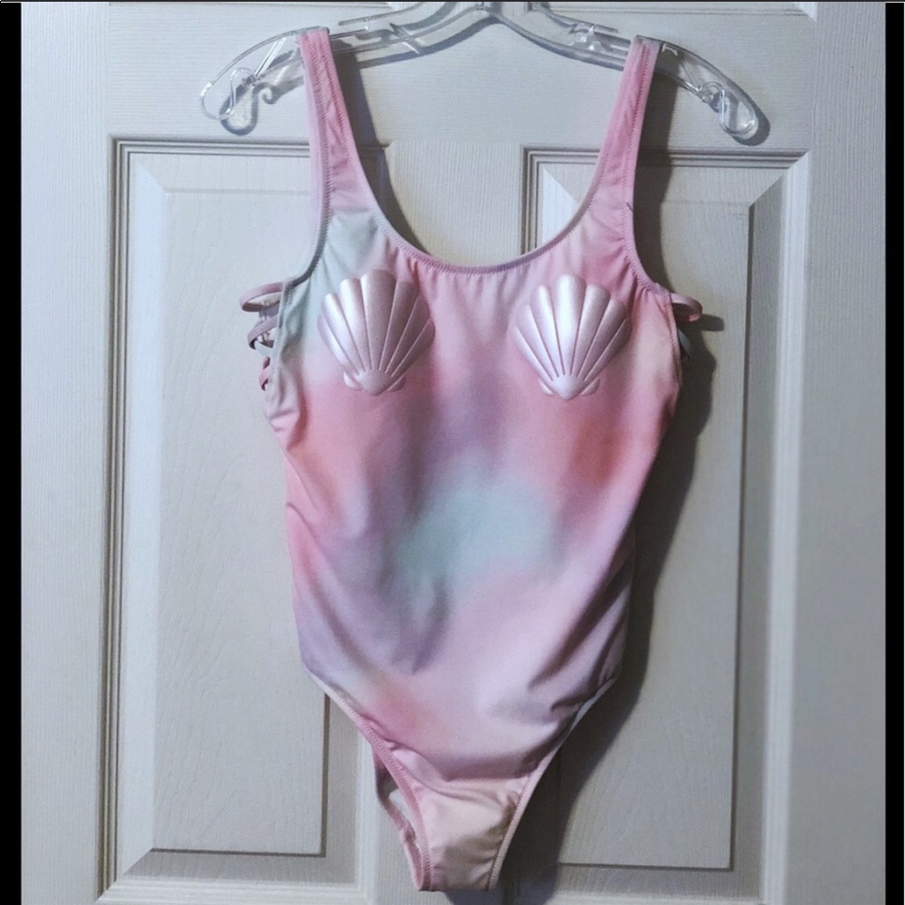 Pink Victoria’s Secret one pc swimsuit NWOT